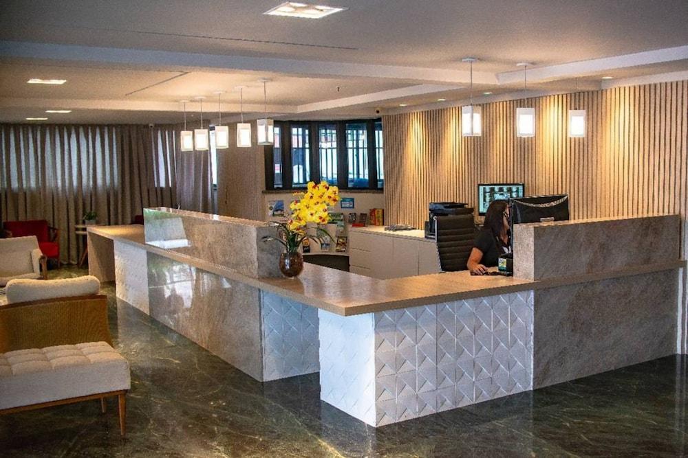 Rede Andrade Casa Blanca Hotel Форталеза Екстериор снимка