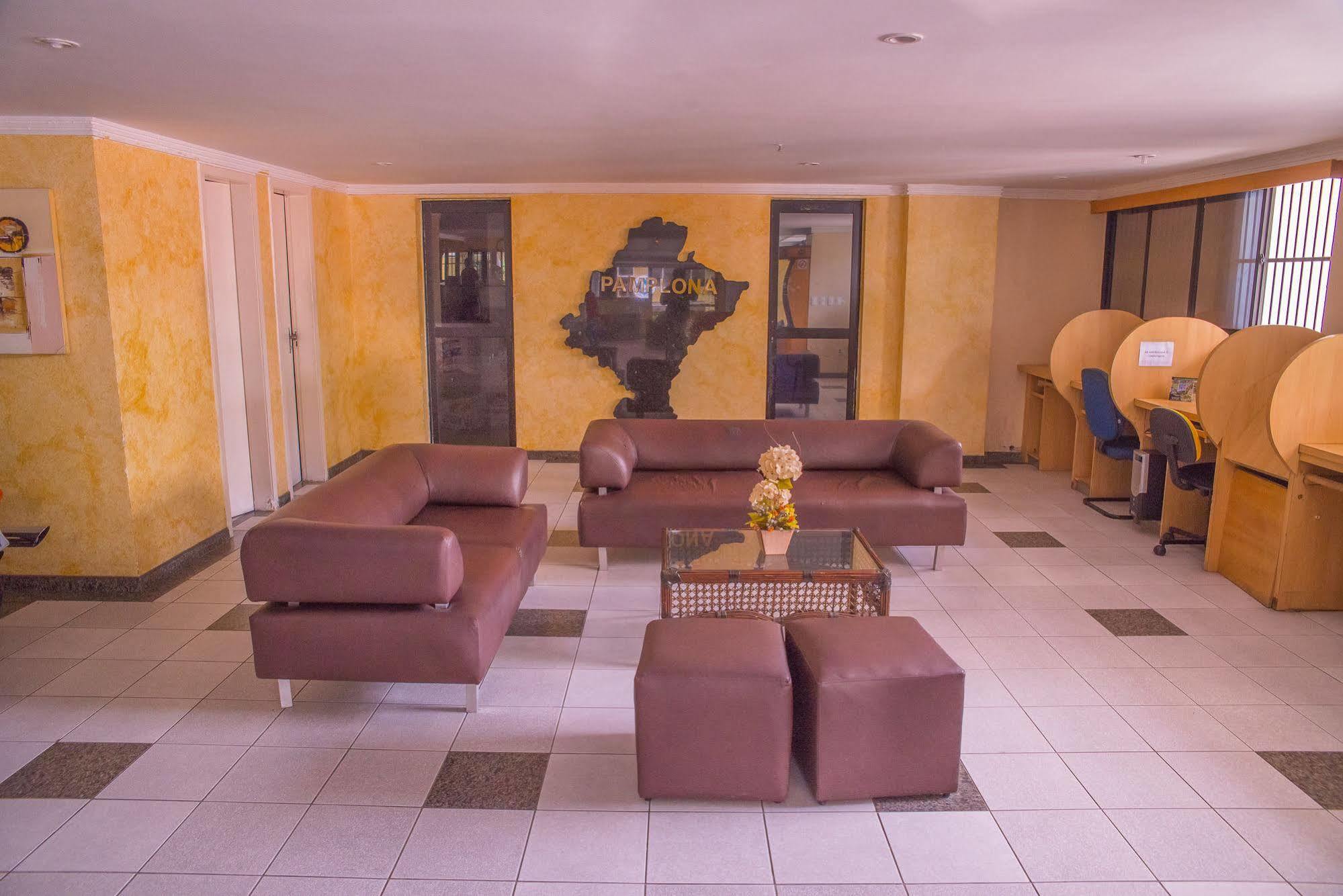 Rede Andrade Casa Blanca Hotel Форталеза Екстериор снимка